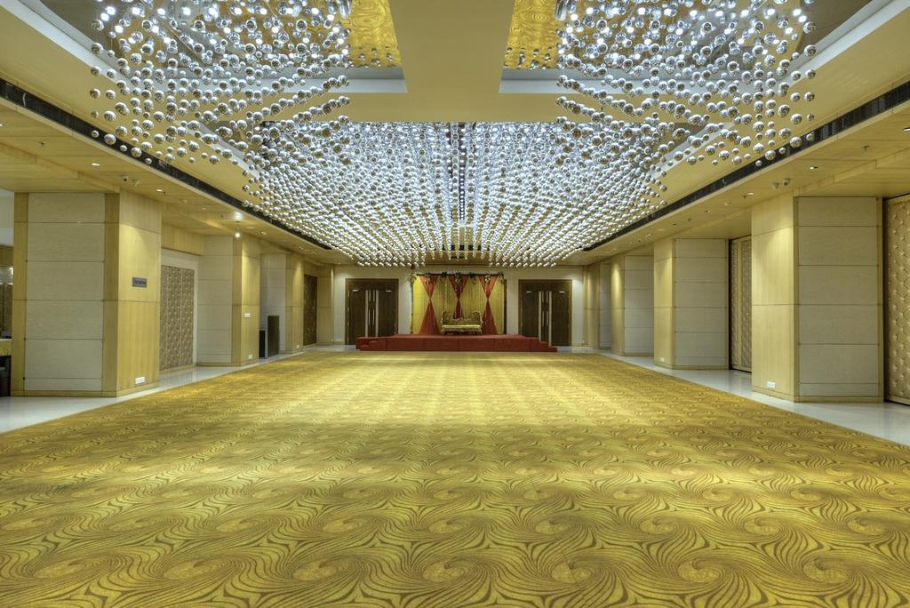 Hotel Delite Grand Faridabad Luaran gambar