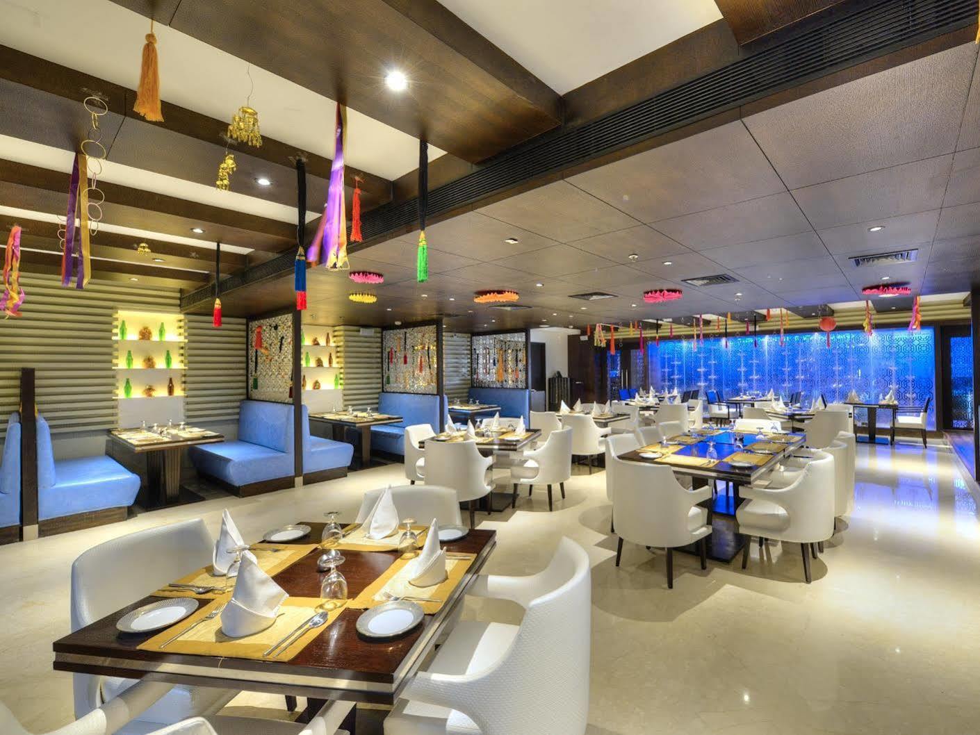Hotel Delite Grand Faridabad Luaran gambar