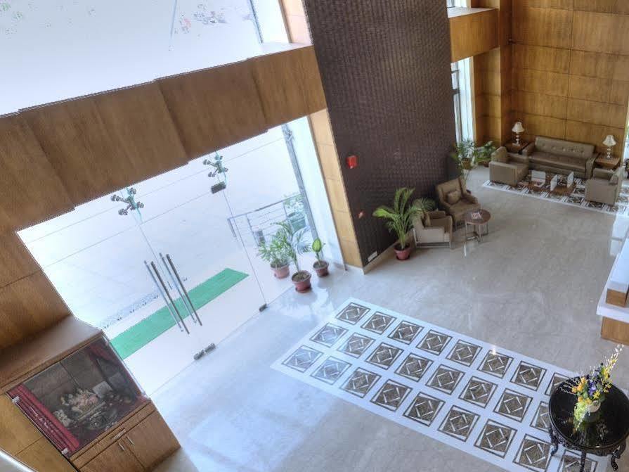 Hotel Delite Grand Faridabad Luaran gambar