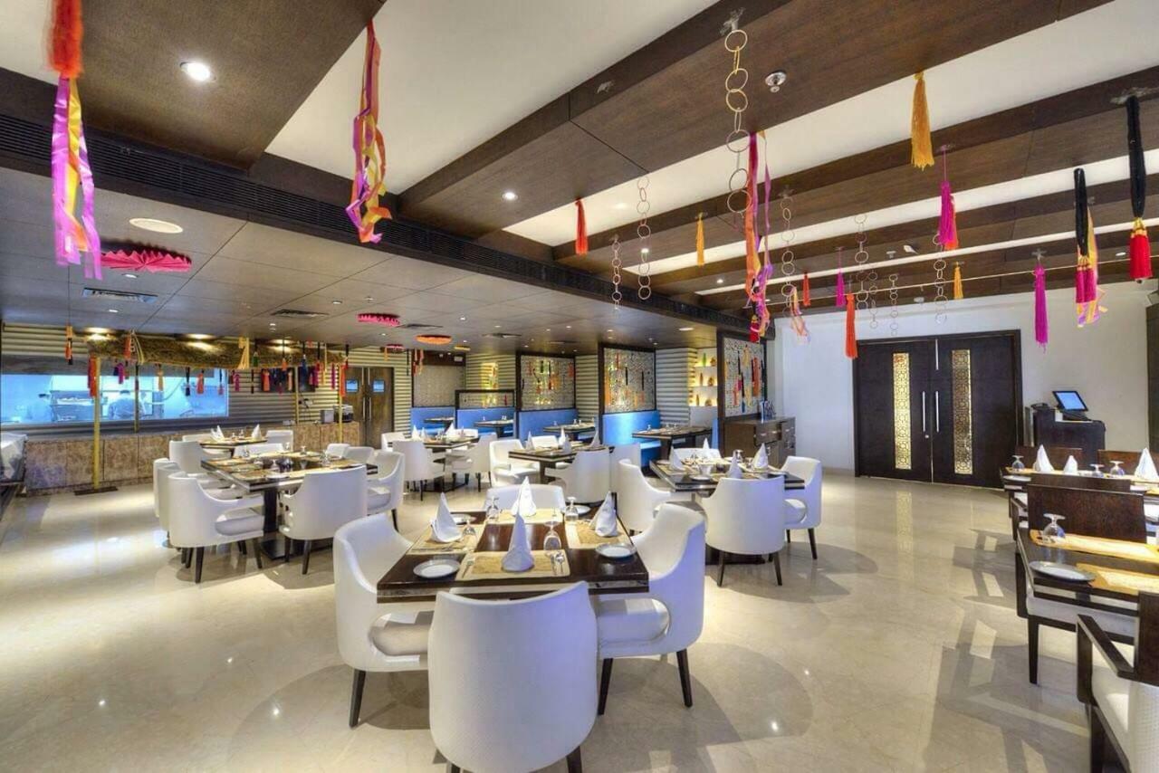 Hotel Delite Grand Faridabad Luaran gambar