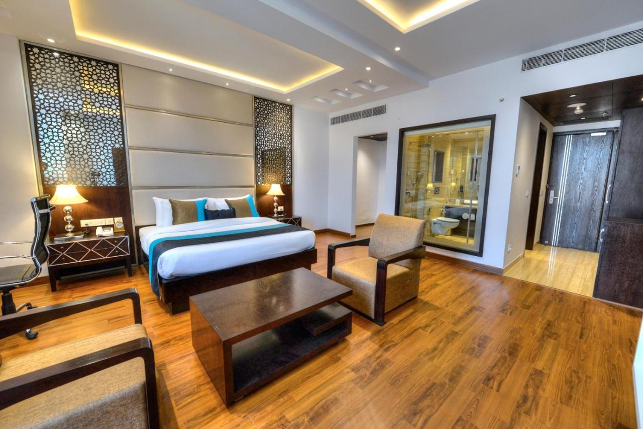 Hotel Delite Grand Faridabad Luaran gambar